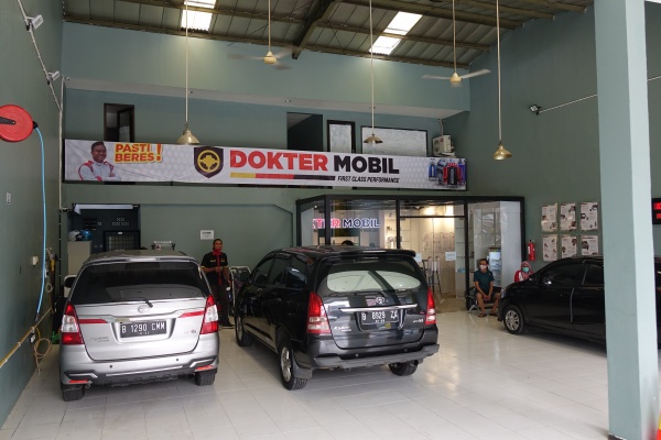 Rekomendasi Bengkel Spesialis Toyota Kijang Bandung