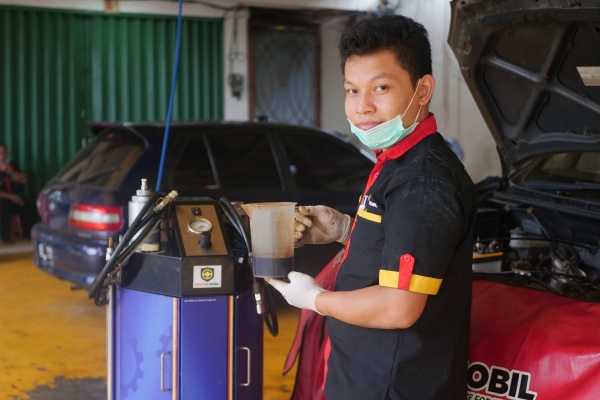 Rekomendasi Bengkel Mobil Panggilan Bandung yang Bergaransi Service